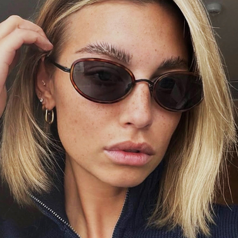 Street Fashion Definition - Yeni Şık Trend Metal Oval Çerçeveli