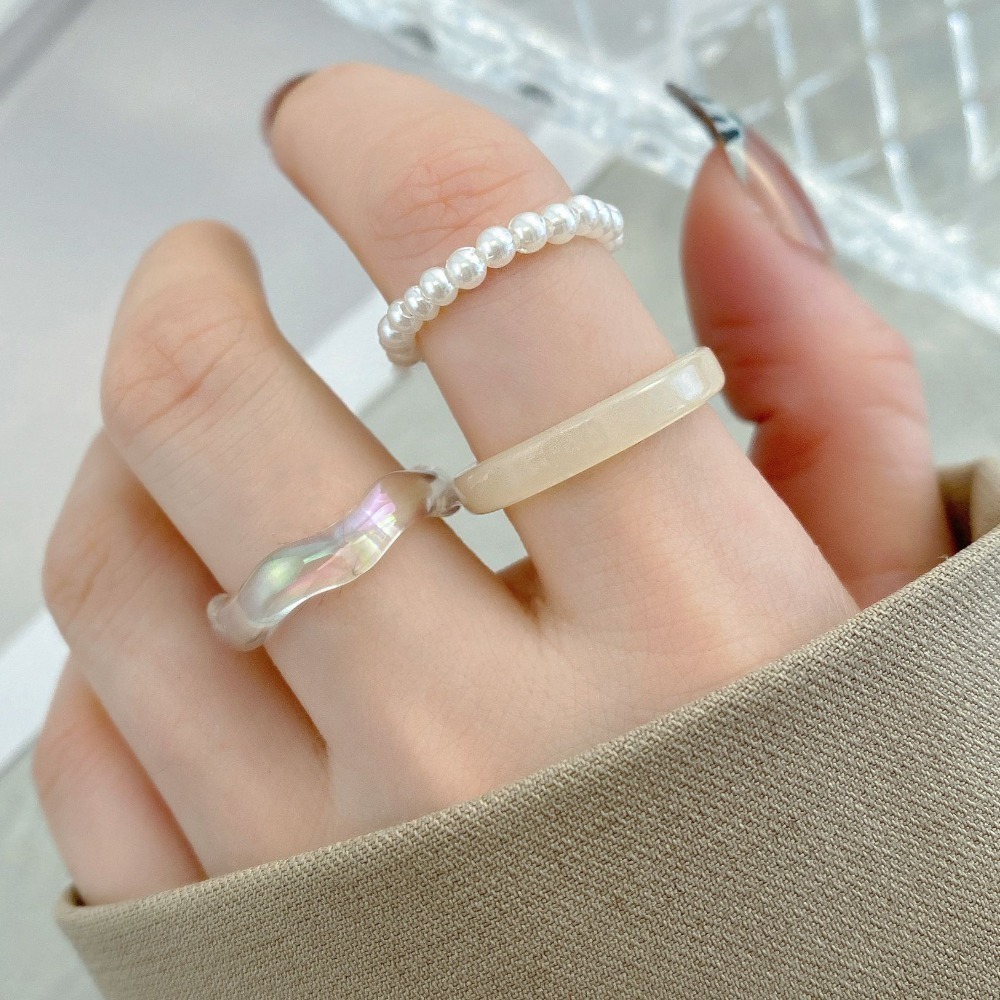 Akrilik Minimalist Aksesuarlar - Street Fashion Essentials incelemesi ve fiyatı